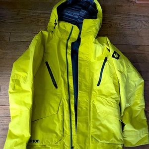 Burton Ski and Snowboarding Jacket